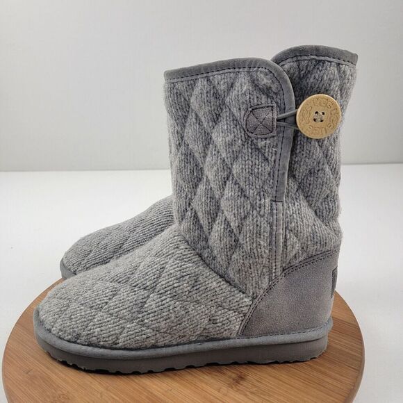 UGG Australia Mountain Quilted knit boots 3176 button color Gray size 8 womens - Picture 1 of 13